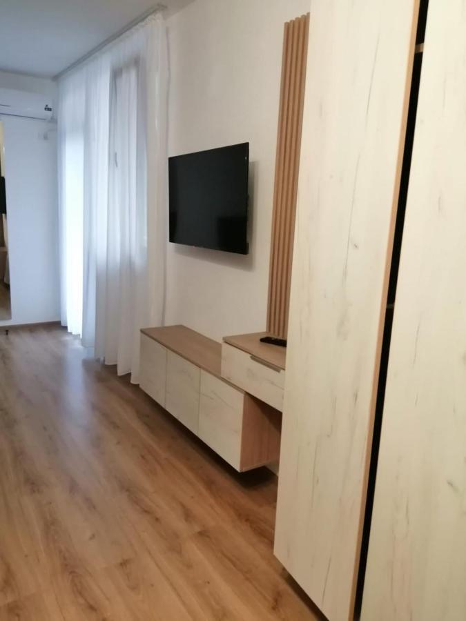 La Roby Si Niko Hotel Dubova Luaran gambar